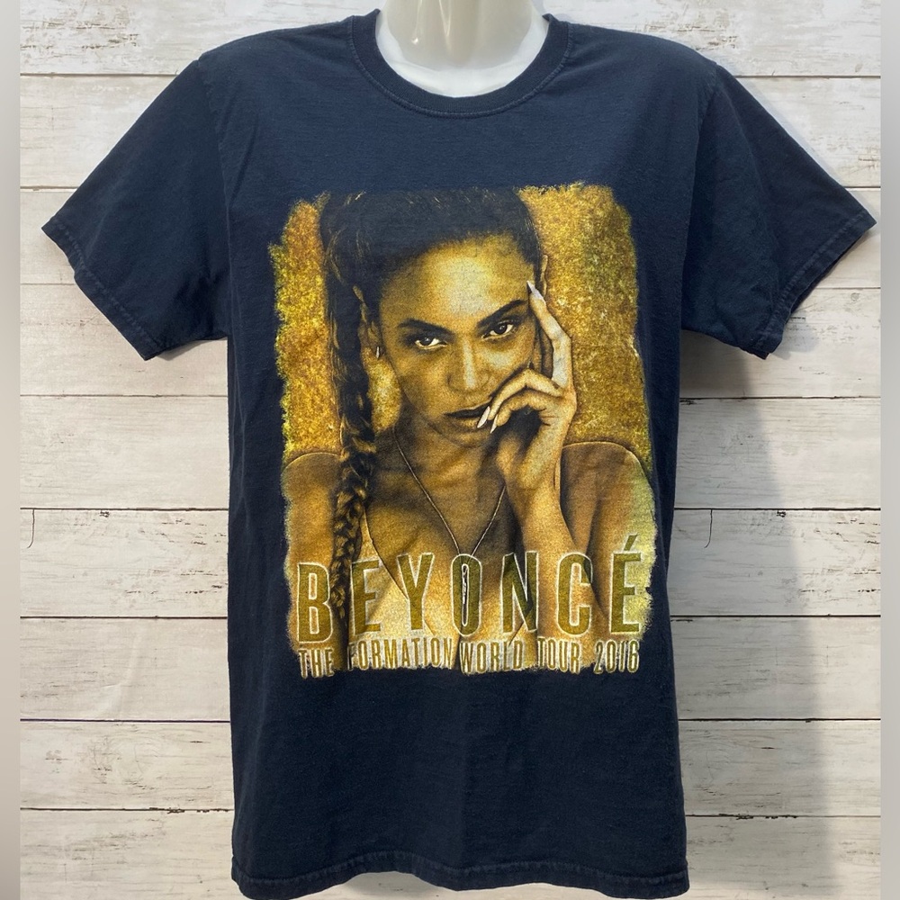 Beyonce The Formation World Tour 2016 Concert Tee Short Sleeve T-shirt Sz Small